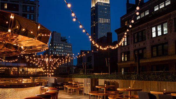 Magic Hour Rooftop Bar & Lounge at Moxy Times Square, New York, USA