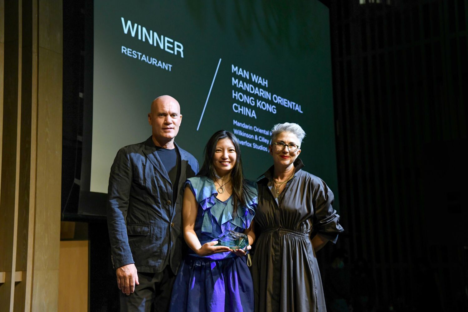 Ahead 190