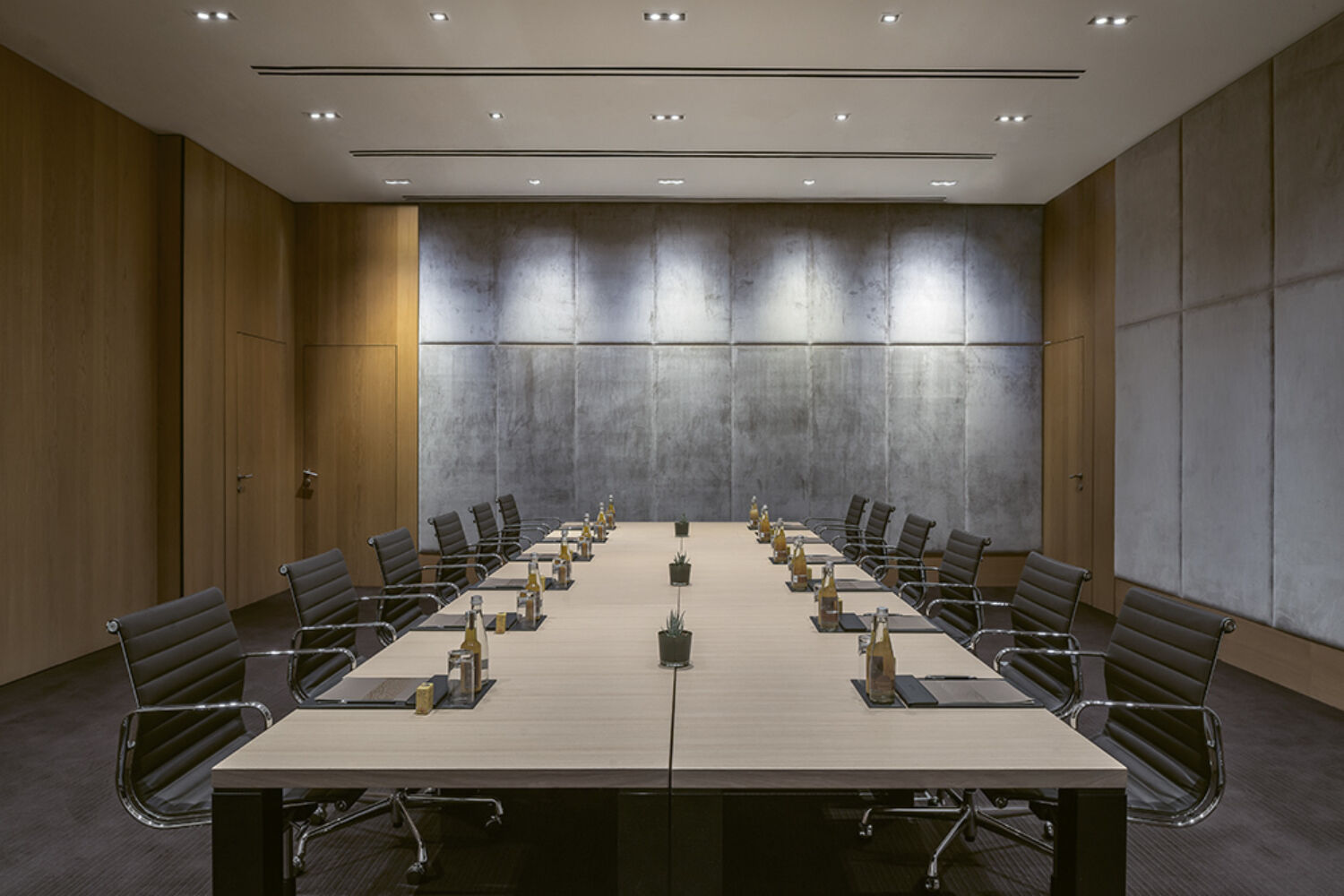 Bvlgari Resort Dubai Boardroom I 1000Px