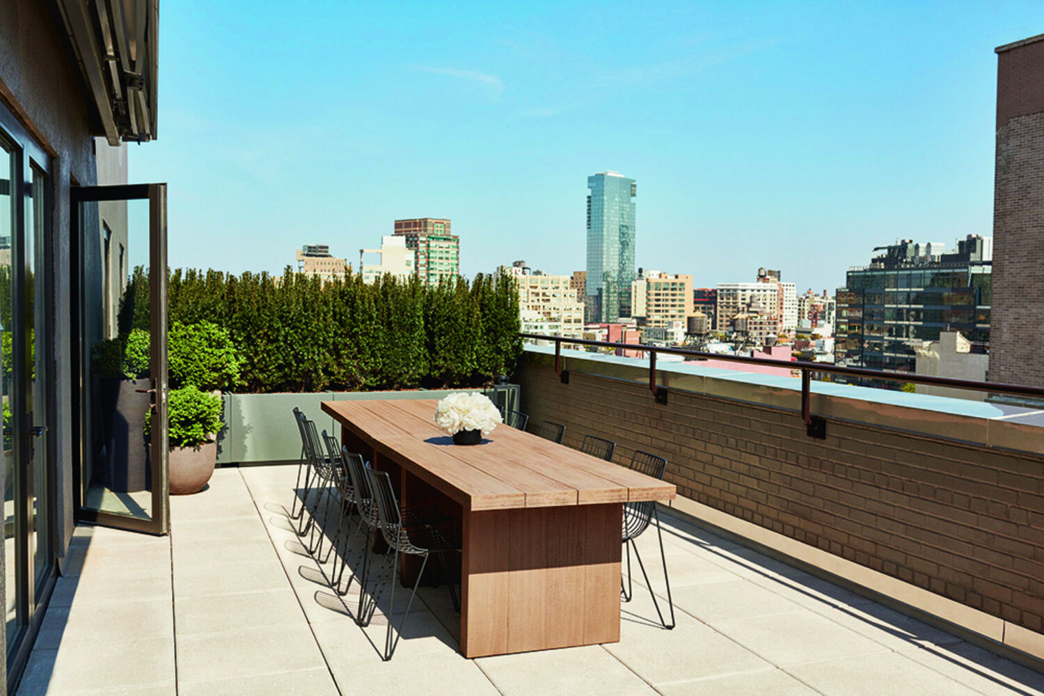 B Terrace Suite11 Howard 1000Px