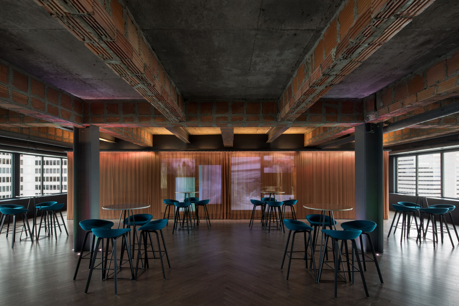 Event Spaces Espace C2 08