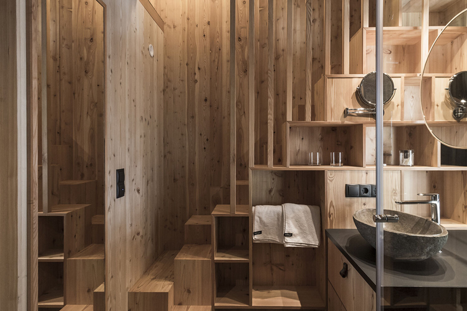 Guestrooms Zallinger 10 1000Px