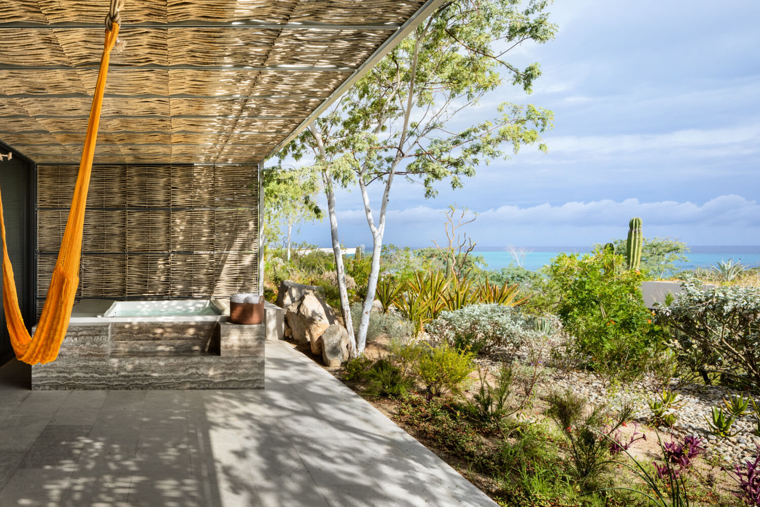 Landscaping Outdoor Spaces Hotel Solaz Los Cabos 03
