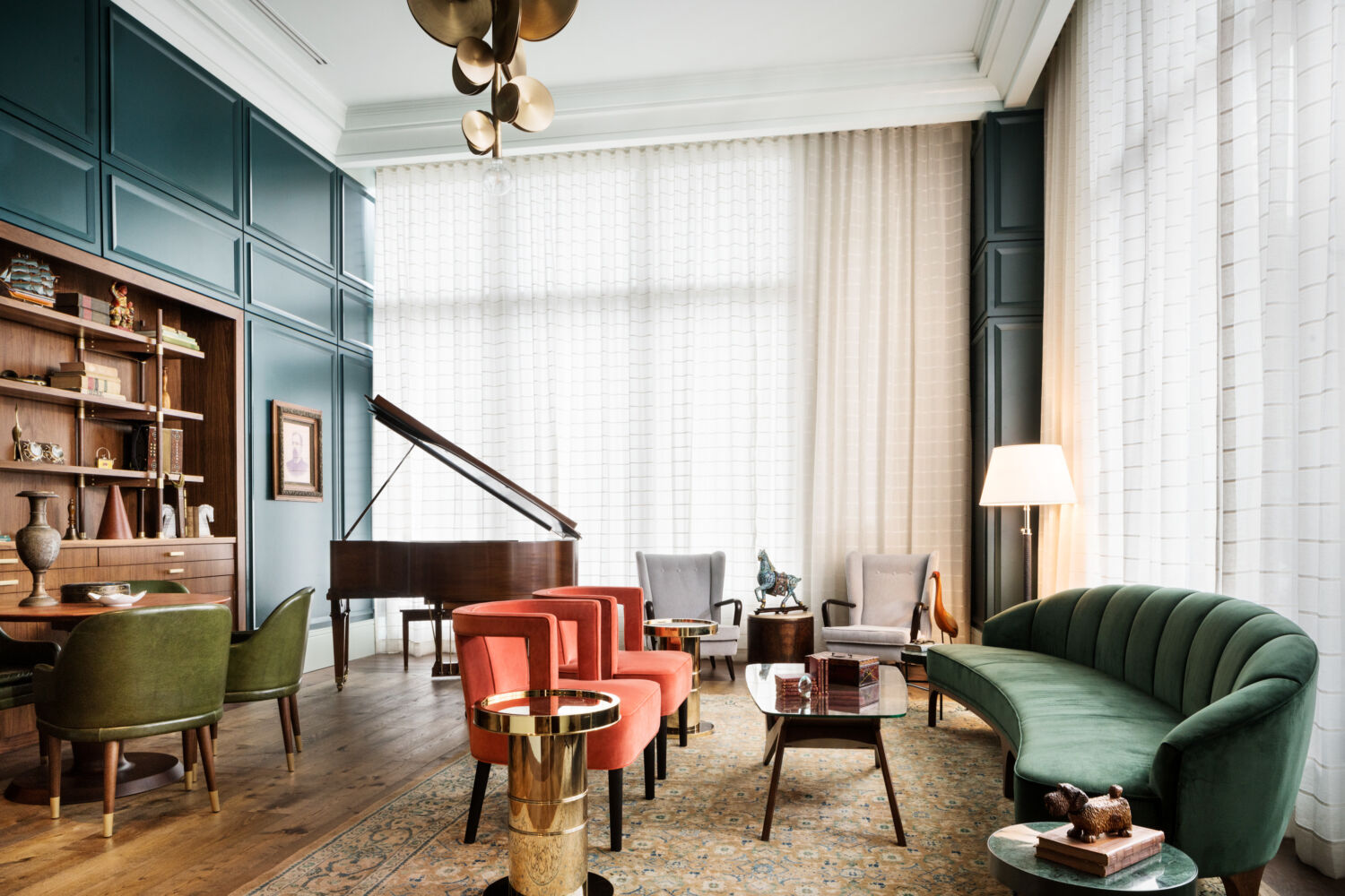 Lobbyand Public Spaces Perry Lane Hotel 02