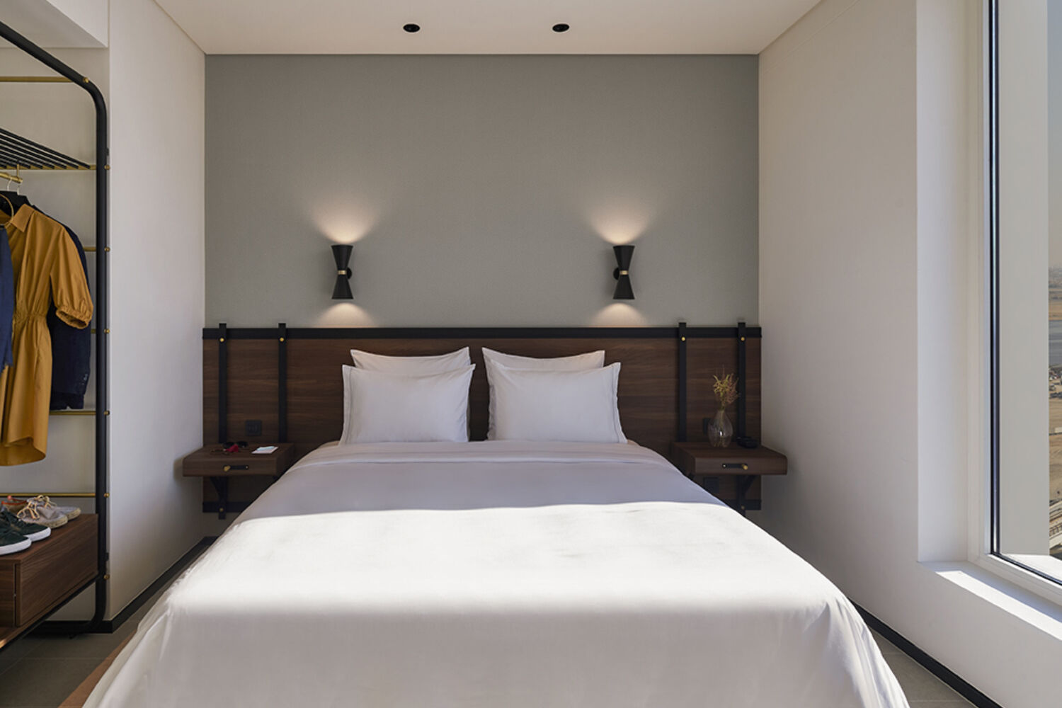 Urban Hotel Newbuild Form Hotel Dubai 006 1000Px