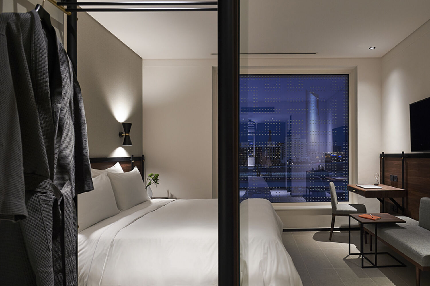 Urban Hotel Newbuild Form Hotel Dubai 007 2 1000Px