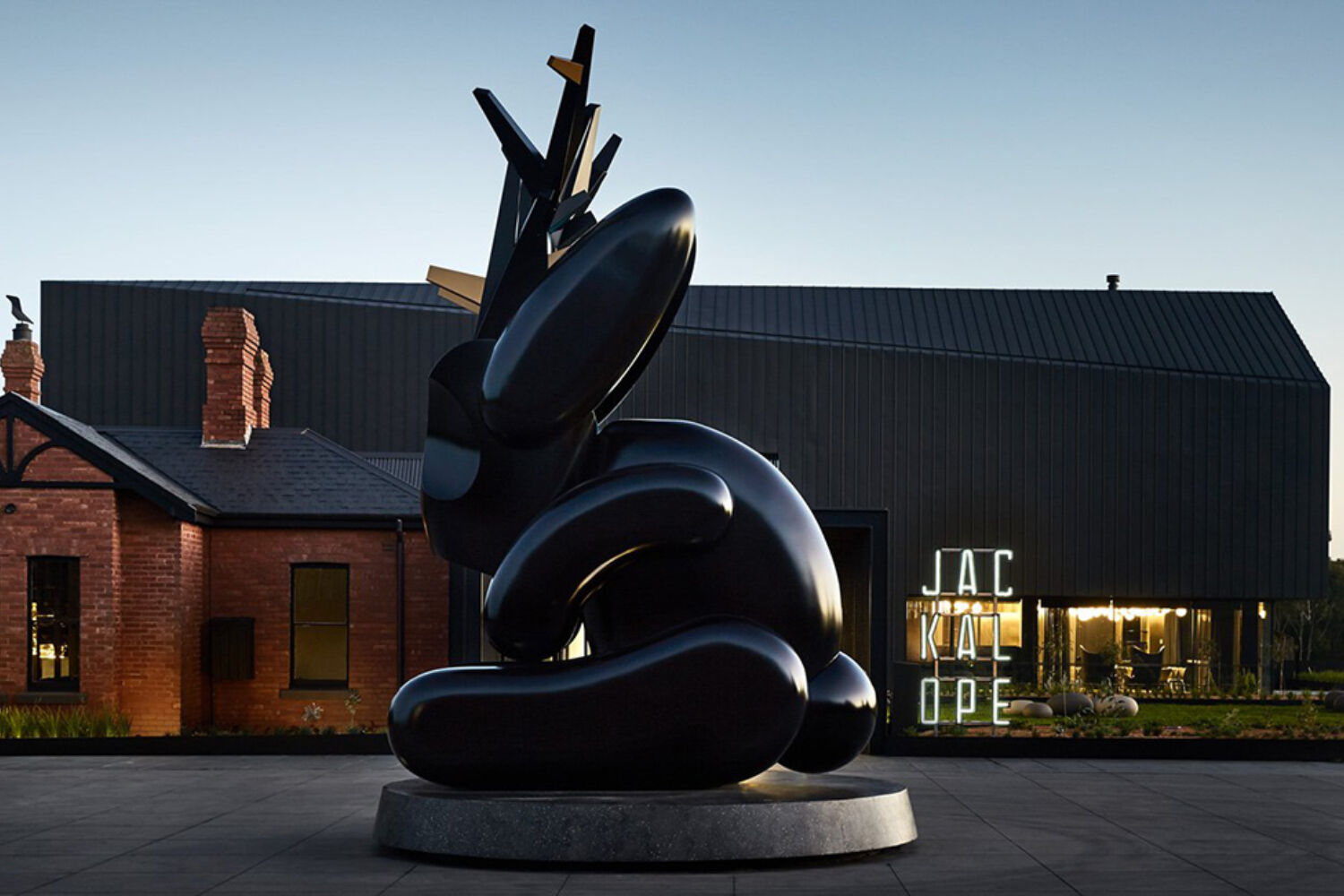C Jackalope Porte Cochere Artwork Emily Floyd Photo Sharyn Cairns 1000Px