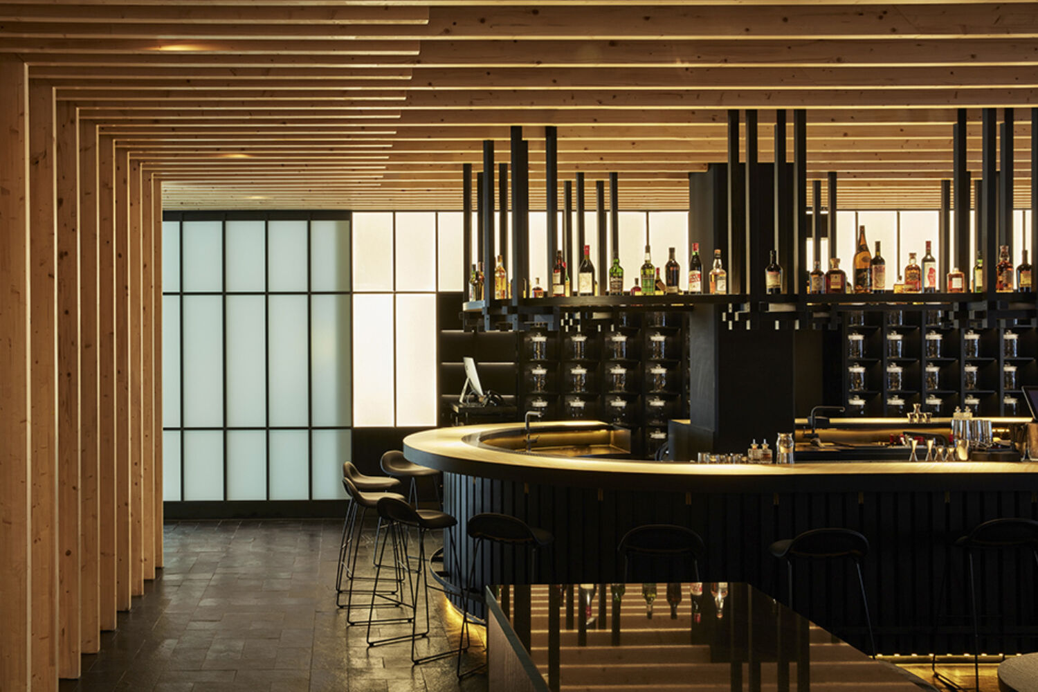 Restaurant Izakaya 01 1000Px