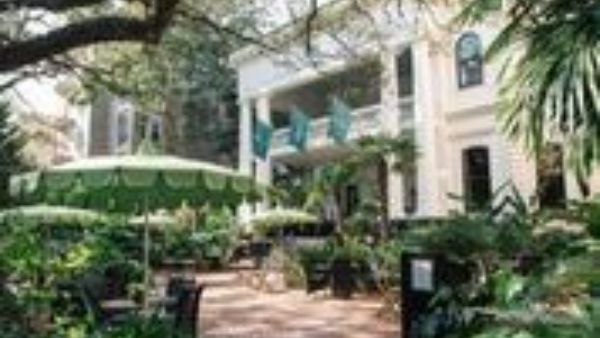 Columns, New Orleans, Louisiana